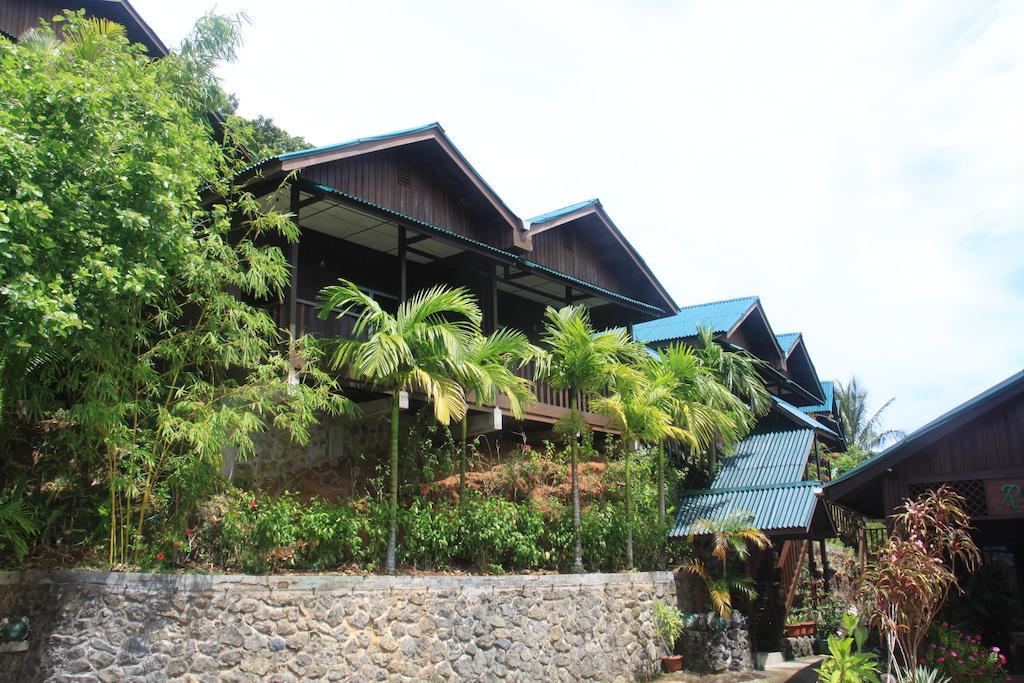 Rose Garden Resort Koror Exterior foto