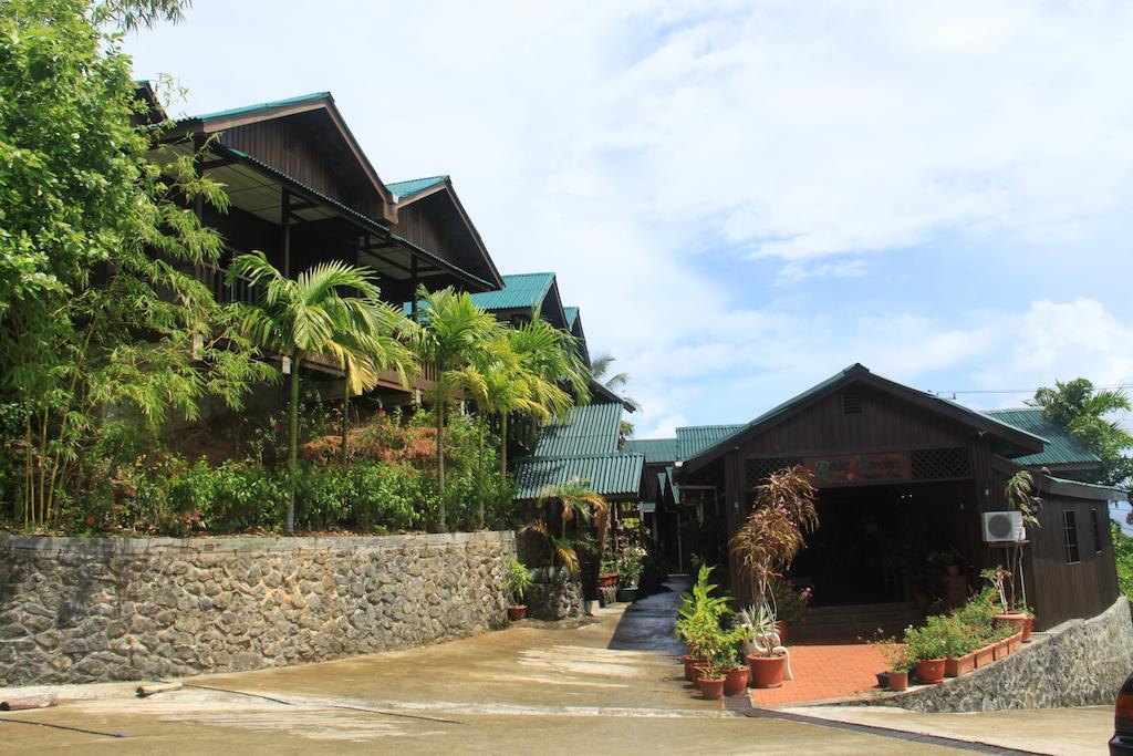 Rose Garden Resort Koror Exterior foto