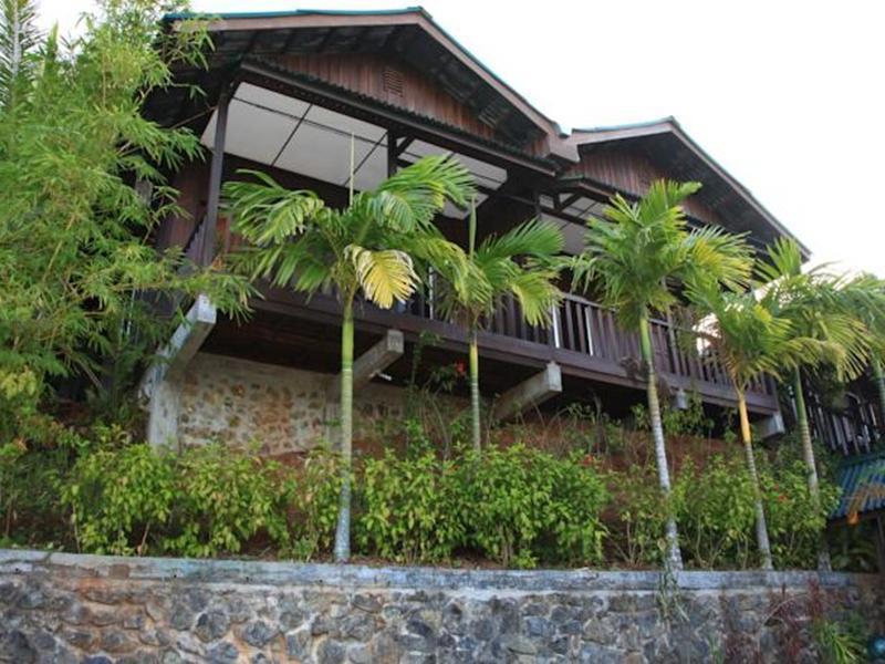 Rose Garden Resort Koror Exterior foto