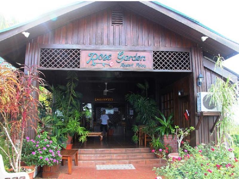 Rose Garden Resort Koror Exterior foto